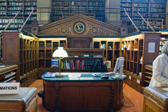 0075Bibliotheque Ste Genevieve.jpg - SONY DSC